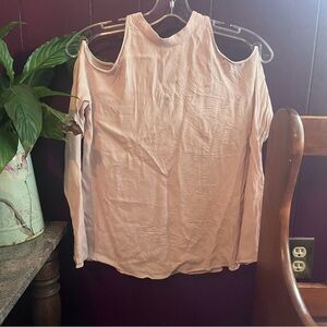 Wilfred Blush Cold Shoulder Top Size Small